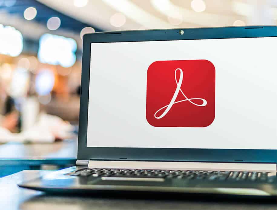 Laptop mit Acrobat-Logo